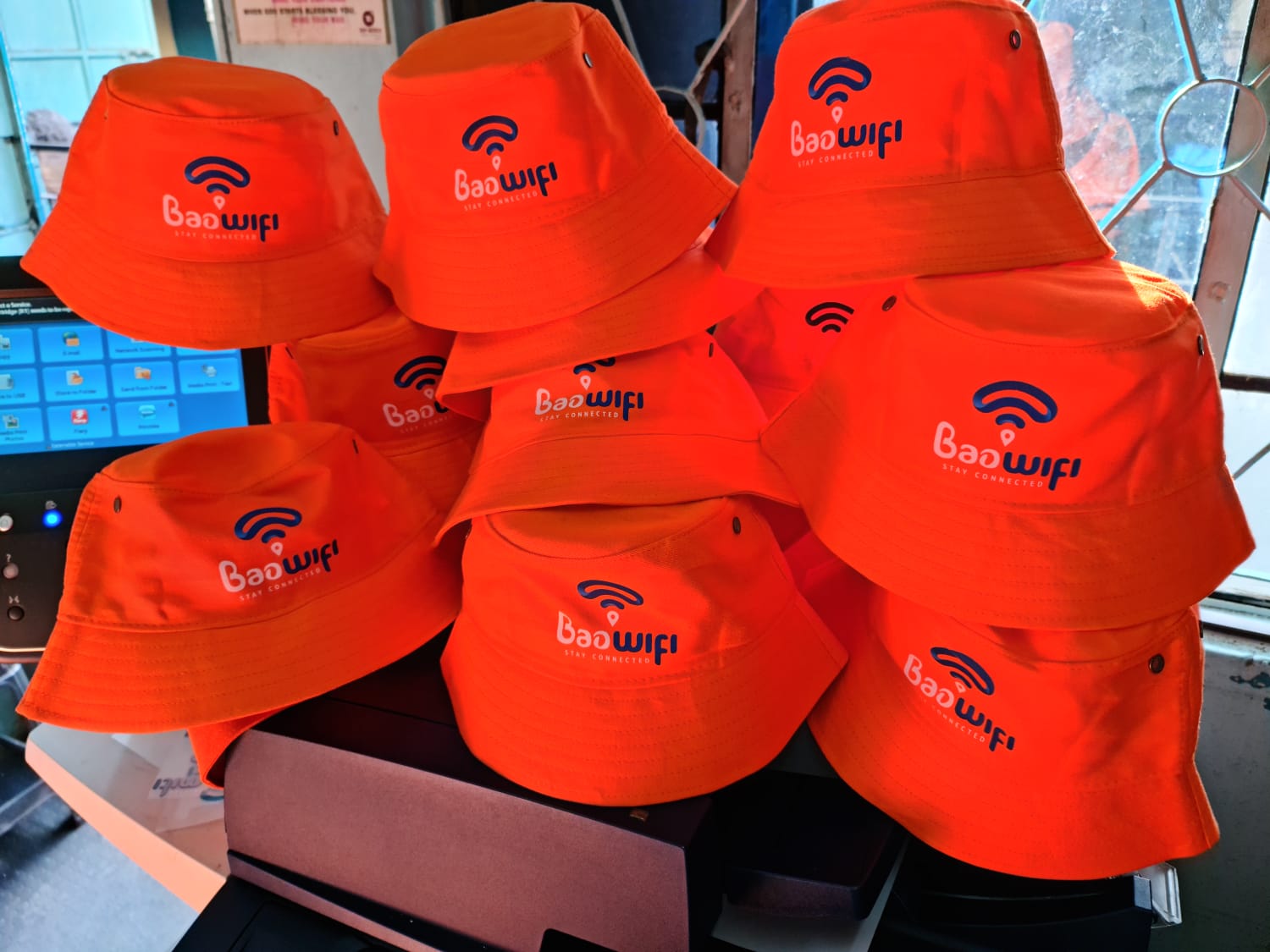 BaoWifi branded bucket hats